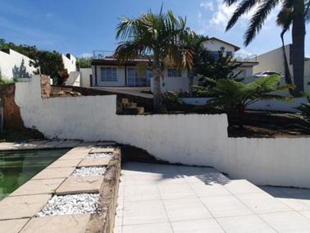 4 Bedroom House in Palm Beach