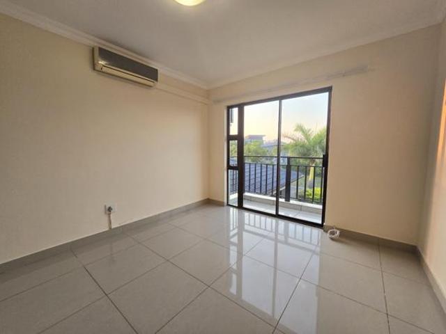 4 Bedroom House in Palm Lakes Estate