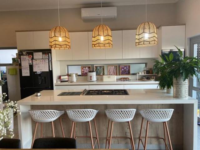 4 Bedroom House in Palm Lakes Estate