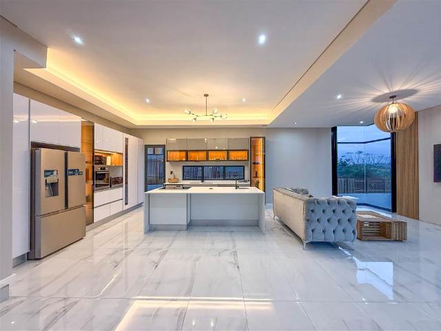 4 Bedroom House in Palm Lakes Estate