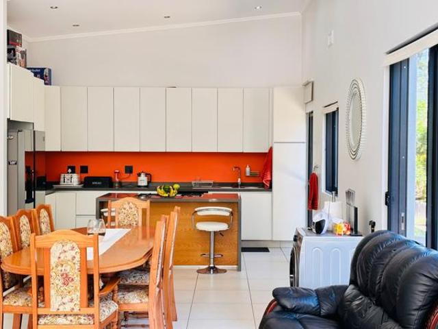 4 Bedroom House in Palm Lakes Estate