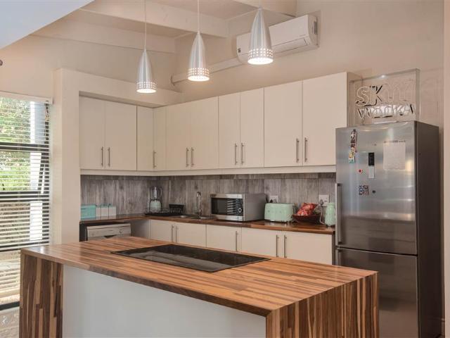 4 Bedroom House in Palm Lakes Estate