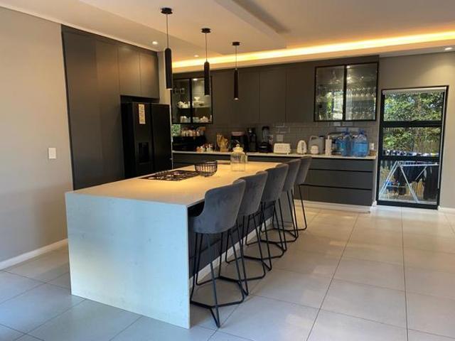 4 Bedroom House in Palm Lakes Estate