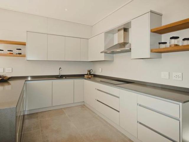 4 Bedroom House in Parel Vallei