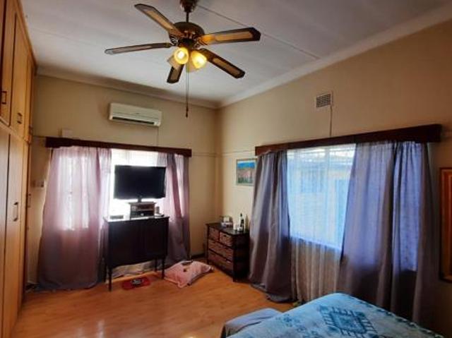 4 Bedroom House in Park West