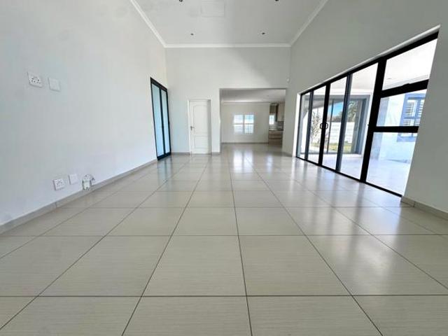 4 Bedroom House in Parklands North