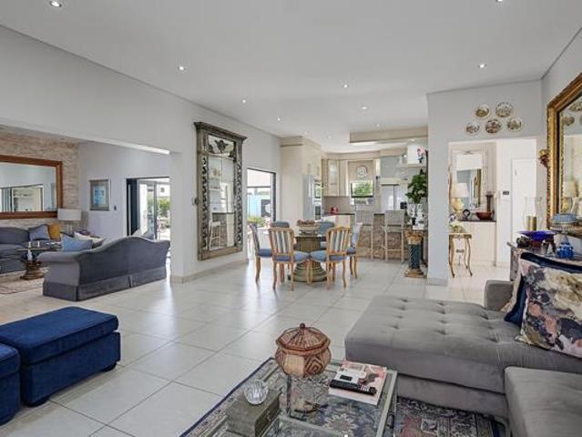 4 Bedroom House in Parklands North