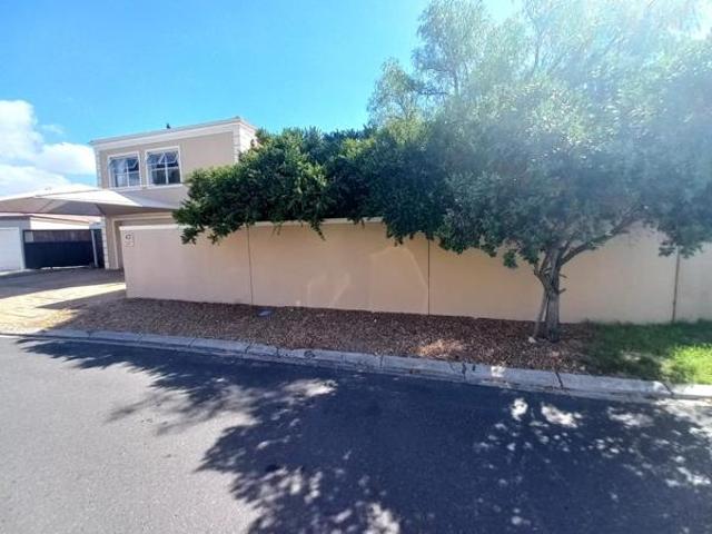 4 Bedroom House in Parklands