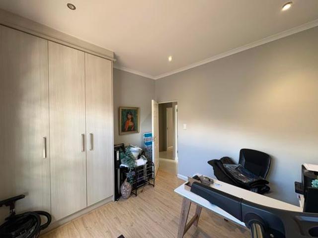 4 Bedroom House in Parklands