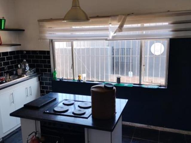 4 Bedroom House in Parys