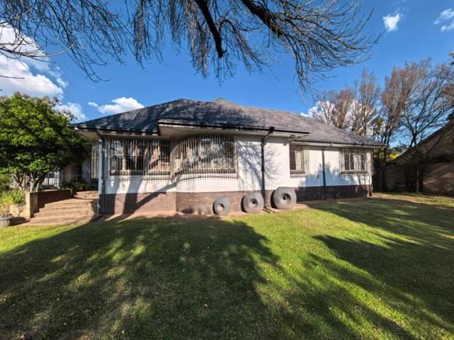 4 Bedroom House in Parys