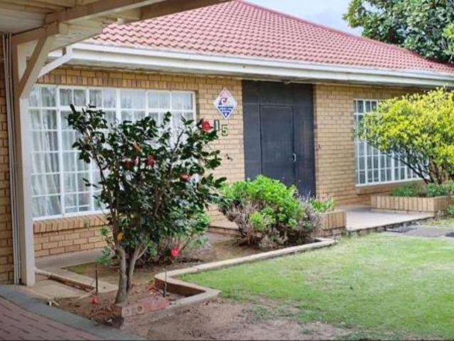 4 Bedroom House in Parys