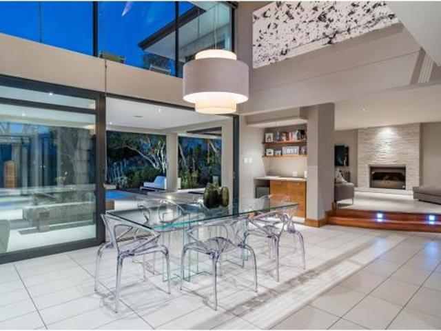 4 Bedroom House in Pearl Valley Golf & Country Estate