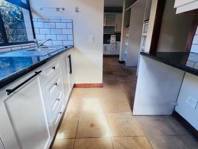 4 Bedroom House in Pecanwood