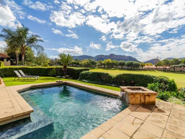 4 Bedroom House in Pecanwood