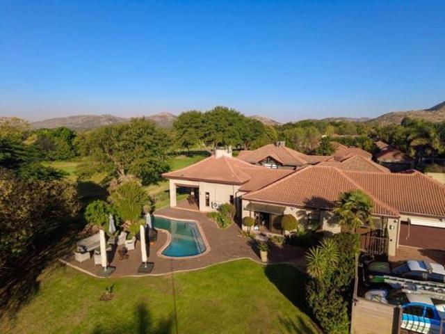 4 Bedroom House in Pecanwood