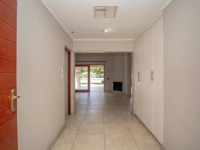 4 Bedroom House in Pecanwood