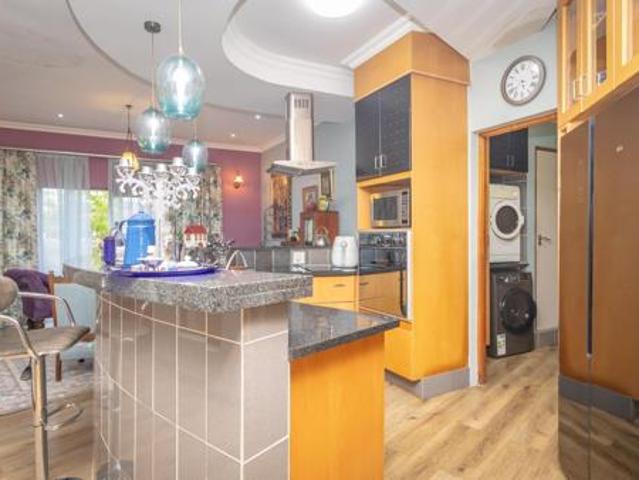 4 Bedroom House in Pecanwood