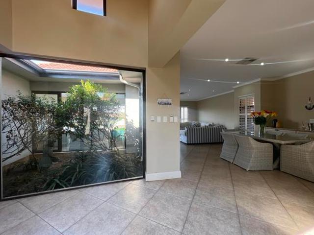 4 Bedroom House in Pecanwood