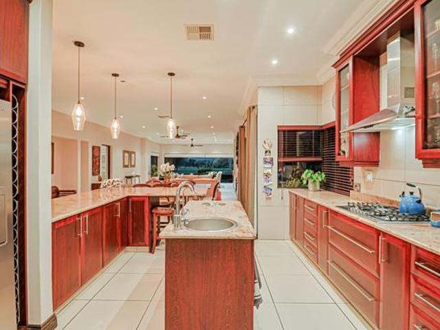 4 Bedroom House in Pecanwood