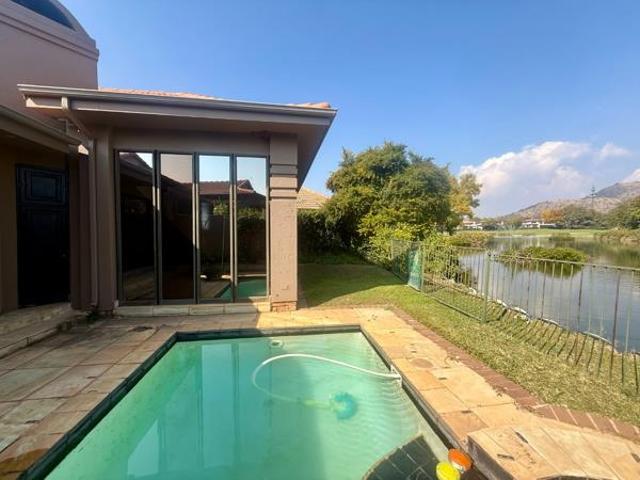 4 Bedroom House in Pecanwood