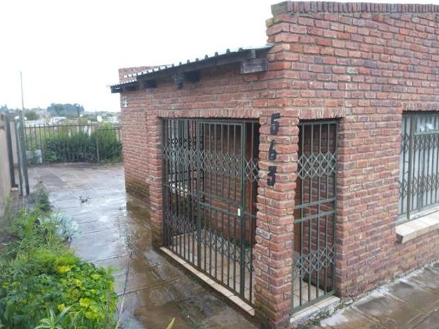 4 Bedroom House in Phuthaditjhaba