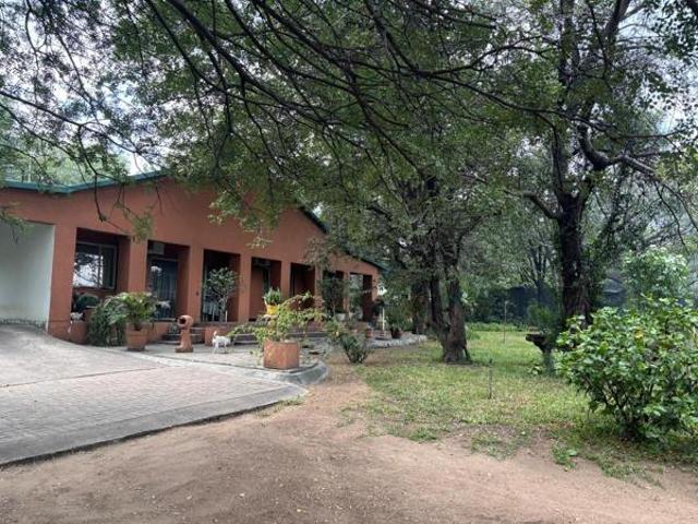 4 Bedroom House in Phalaborwa