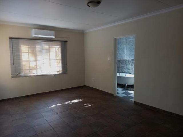 4 Bedroom House in Phalaborwa