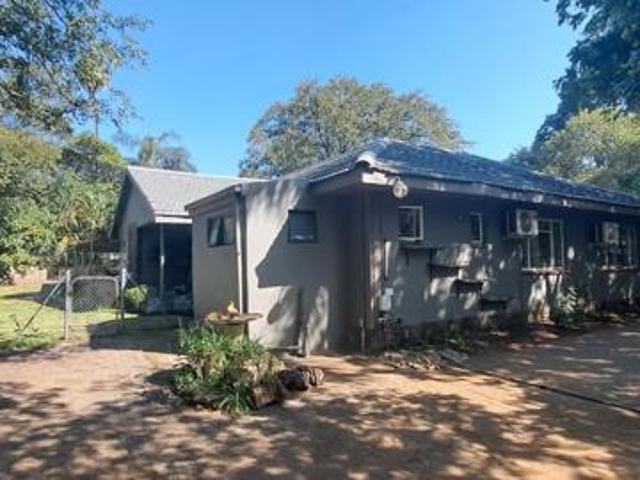 4 Bedroom House in Phalaborwa