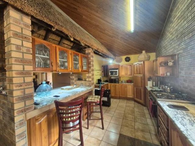 4 Bedroom House in Phalaborwa