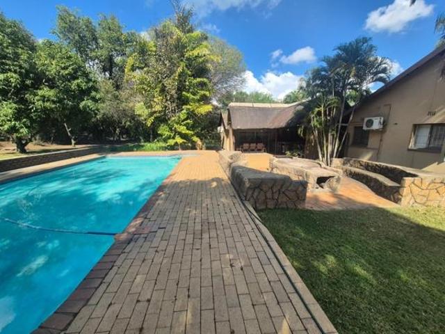 4 Bedroom House in Phalaborwa