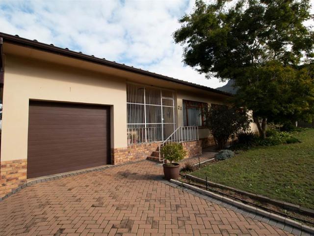 4 Bedroom House in Piketberg