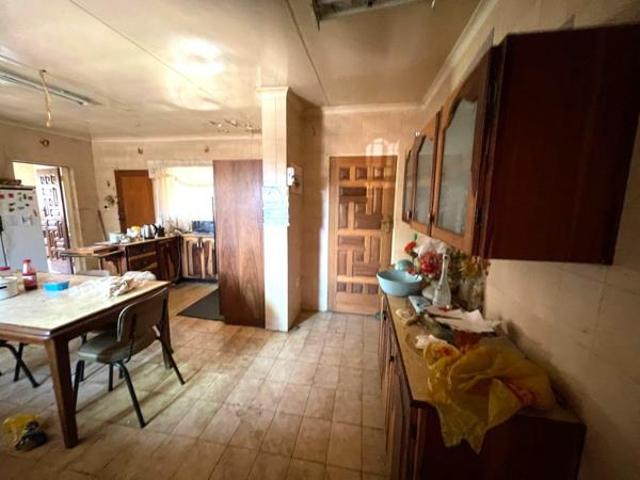 4 Bedroom House in Pine Ridge