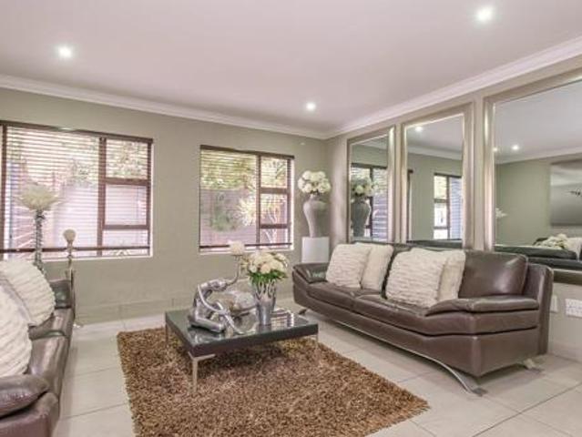 4 Bedroom House in Pinehaven