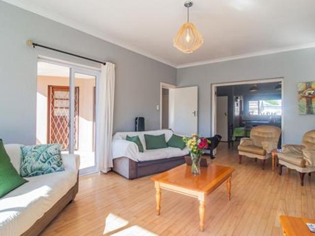 4 Bedroom House in Pinelands