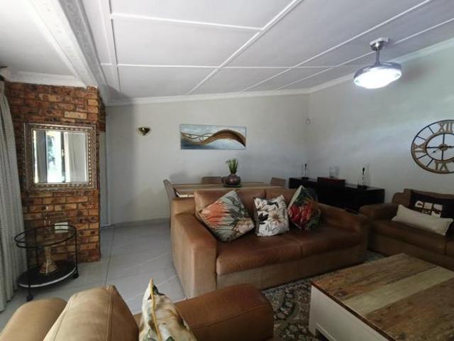 4 Bedroom House in Pinelands
