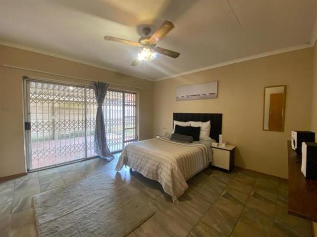 4 Bedroom House in Pioneer Park