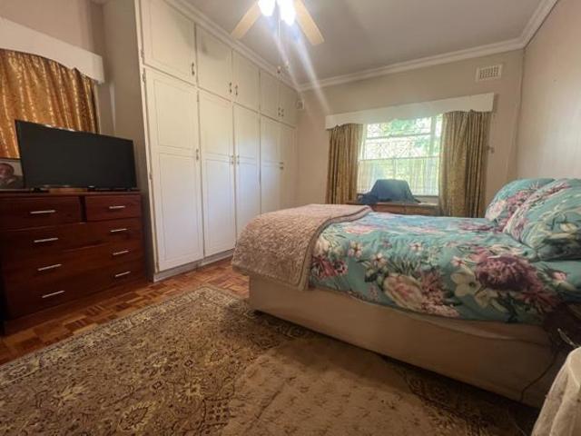 4 Bedroom House in Prestbury