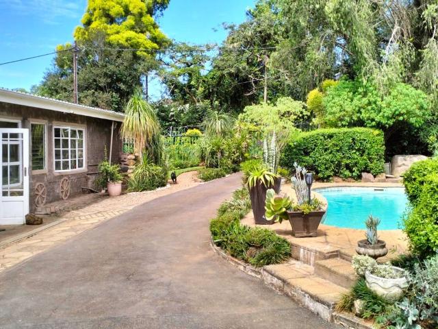 4 Bedroom House in Prestbury