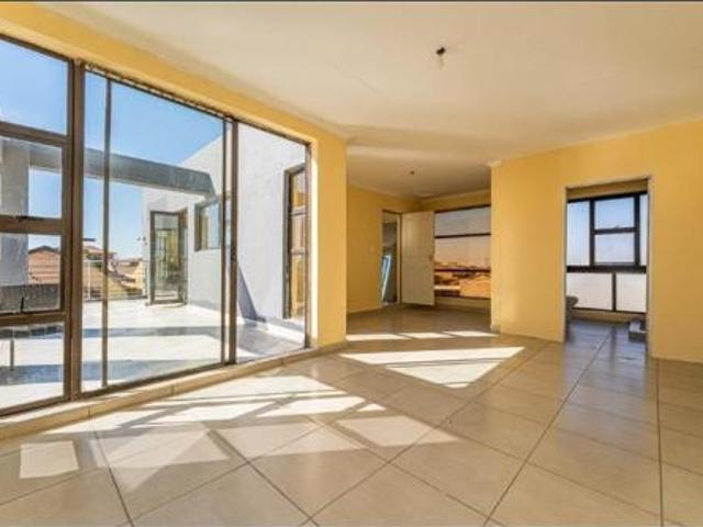 4 Bedroom House in Protea Glen