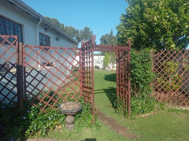 4 Bedroom House in Queenstown Central
