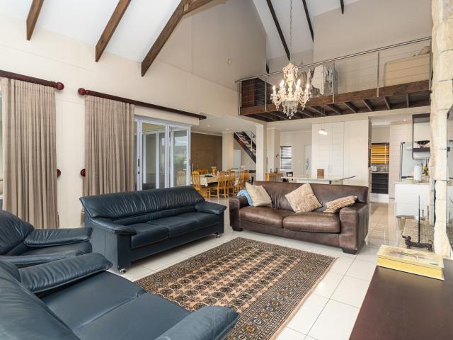 4 Bedroom House in Royal Ascot