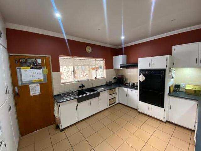 4 Bedroom House in Royldene