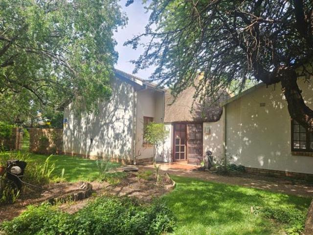 4 Bedroom House in Royldene