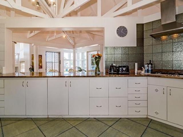 4 Bedroom House in Rome Glen