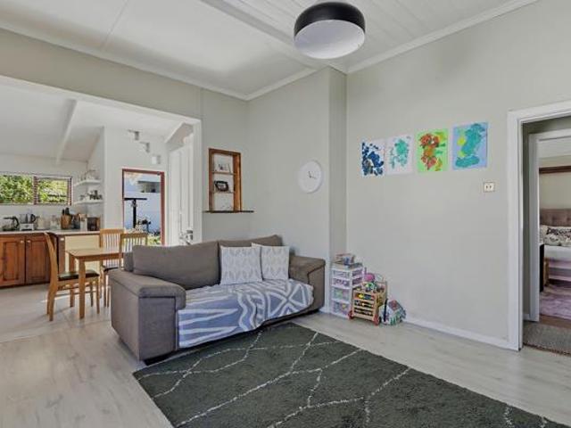 4 Bedroom House in Rondebosch