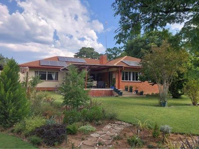 4 Bedroom House in Rooiberg
