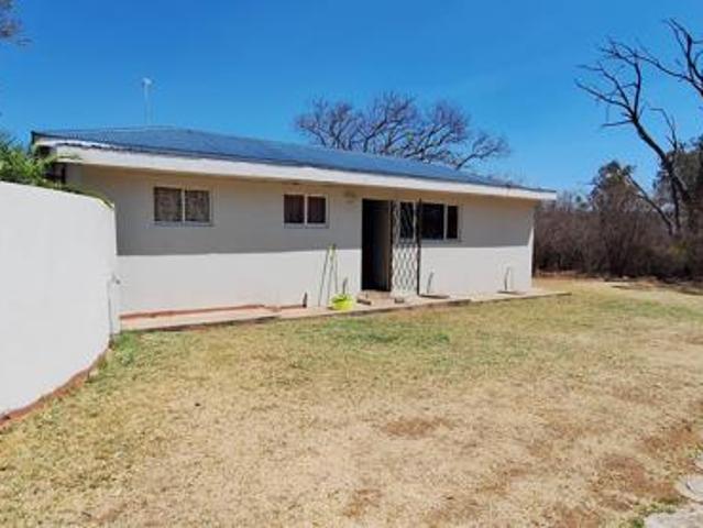 4 Bedroom House in Rooiberg