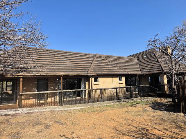 4 Bedroom House in Rooiberg