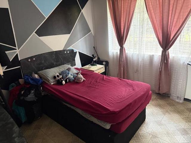4 Bedroom House in Raisethorpe